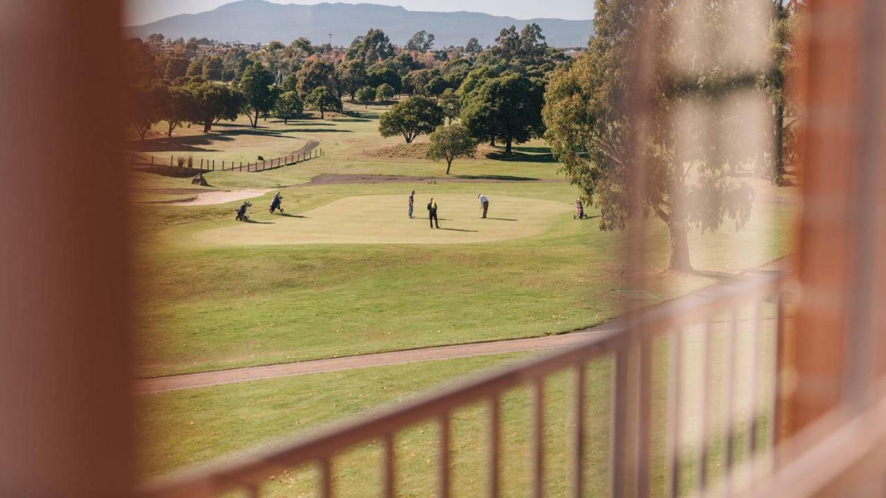 Country Club Tasmania Hotel Launceston Exterior photo